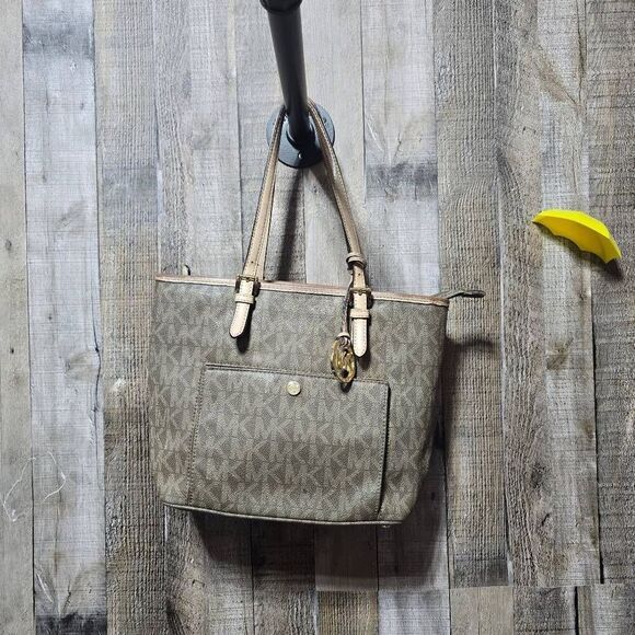Michael Kors Monogram Tote Shoulder Bag - Picture 1 of 7